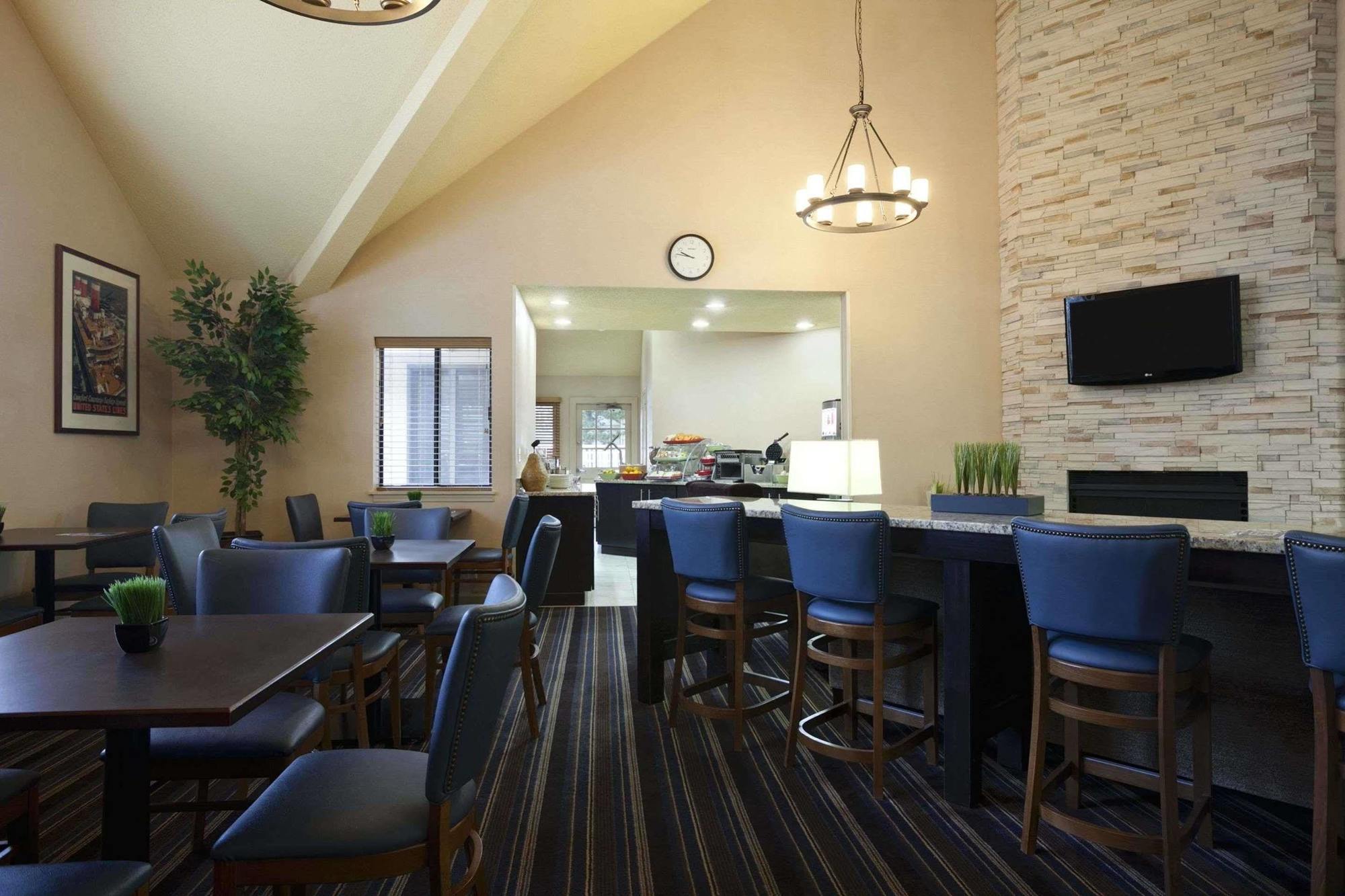 Hawthorn Suites Of Troy Exterior foto